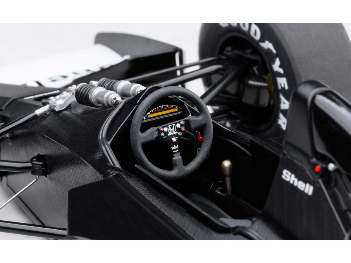 AUTOart 1:18 McLaren Honda MP4/6 - Japanese GP 1991 Ayrton Senna #1 (Without McLaren Logo)