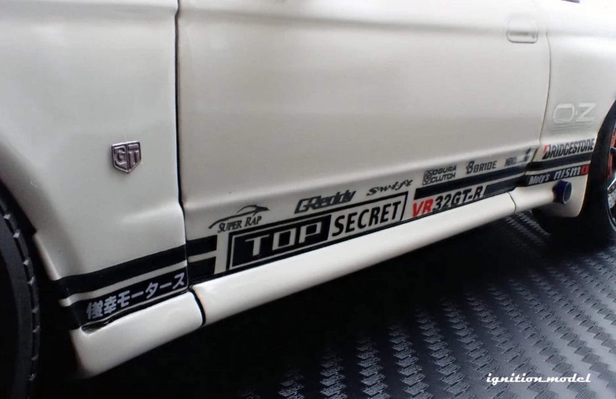 Ignition-Model Nissan Skyline GT-R R32 (VR32) Top Secret RHD White 1:18
