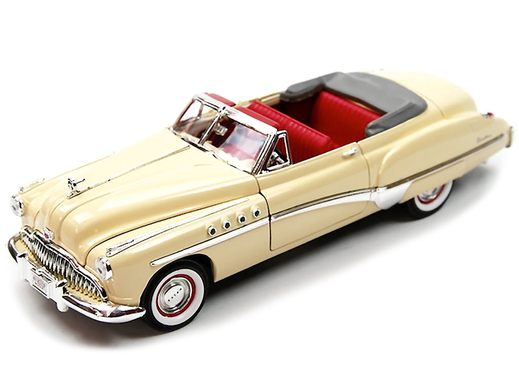 1949 Buick Roadmaster Cream with Red Interior 1/18 Diecast Model Car by Motormax