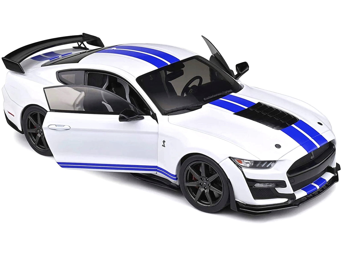 2020 Ford Mustang Shelby GT500 White with Blue Stripes "Special Edition" 1/18 Diecast Model Car by Maisto