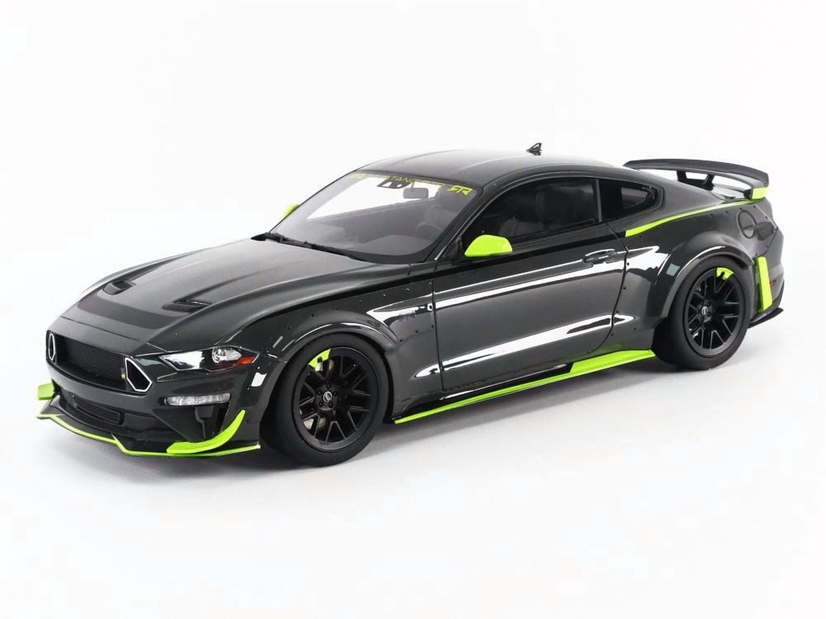 GT SPIRIT 1/18 - FORD Mustang RTR Spec 5