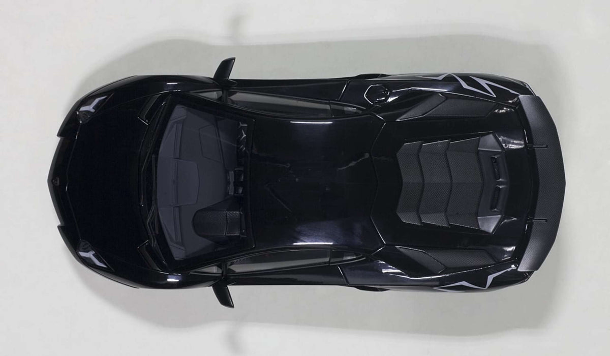 Autoart 74556 Lamborghini Aventador LP750-4 SV Nero Aldebaran-Gloss Black 1-18 Scale Model Car